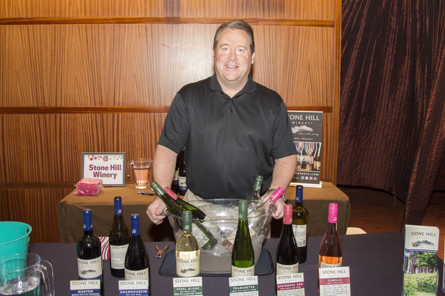 2018 Taste & Toast: Stone Hill Winery